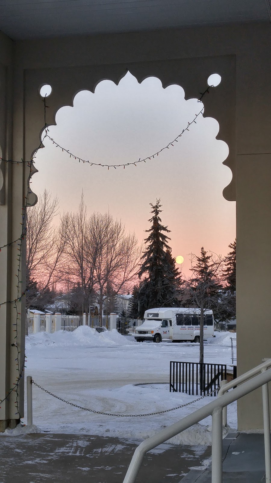 Gurdwara Siri Guru Singh Sabha | 4504 Mill Woods Rd S, Edmonton, AB T6L 6Y8, Canada | Phone: (780) 462-7454