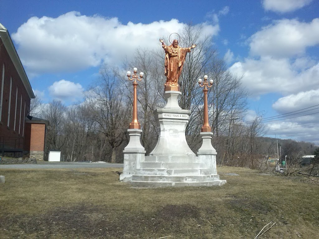 Presbytères-Eglises Catholiques | 970 Rue Principale Nord, Richmond, QC J0B 2H0, Canada | Phone: (819) 826-2390