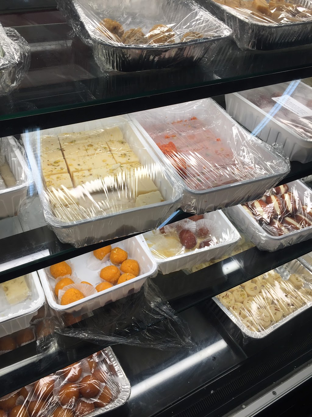 Indo-Asian Groceries and Spices | 689 Oxford St W Unit B3, London, ON N6H 1V1, Canada | Phone: (519) 472-4551