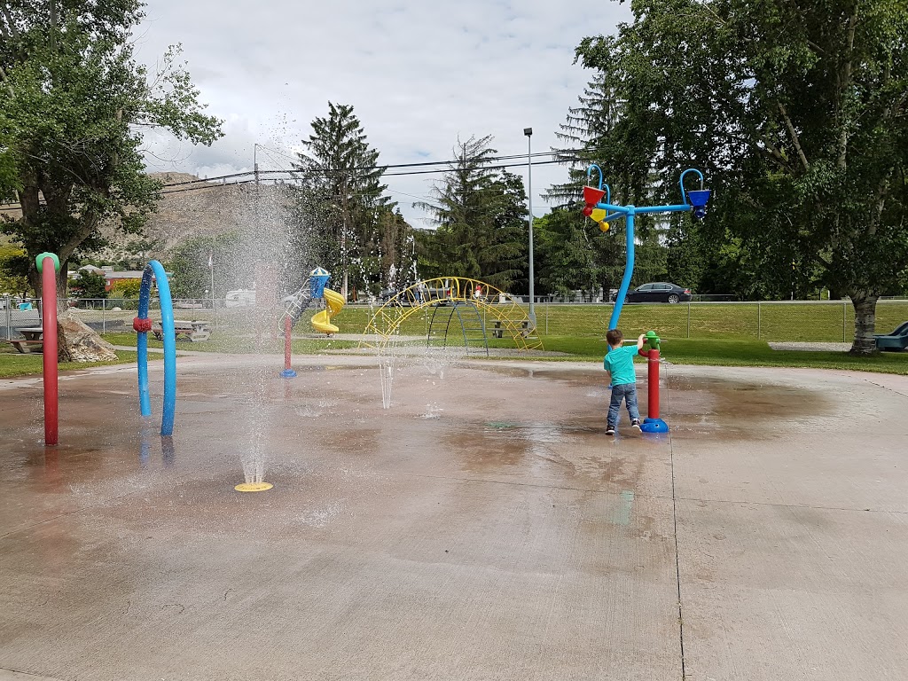 Kinsmen Spray Park | 255 Fairview Rd, Oliver, BC V0H 1T0, Canada | Phone: (250) 498-4985