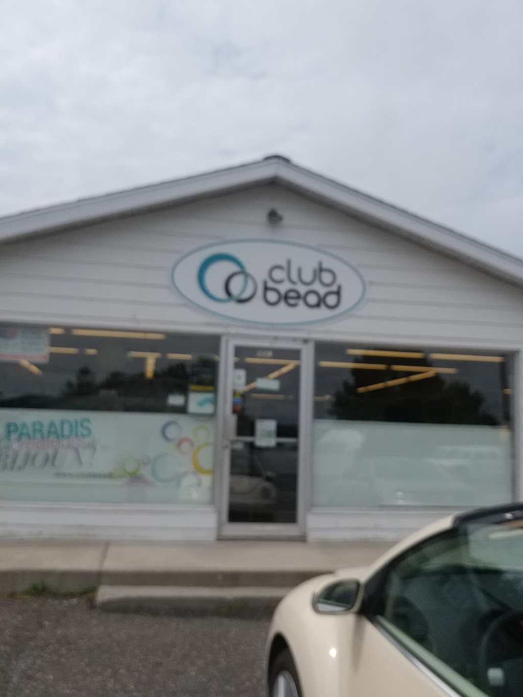 Club Bead Drummondville | 697 Boulevard Foucault, Saint-Charles-de-Drummond, QC J2C 1A3, Canada | Phone: (819) 478-1499