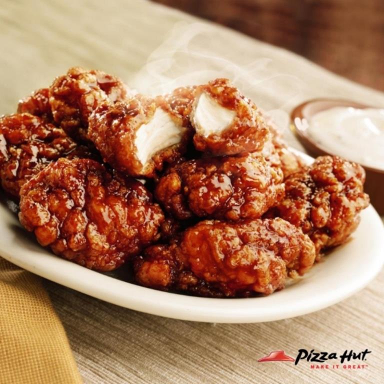 Pizza Hut | 143 Main St, Morrisburg, ON K0C 1X0, Canada | Phone: (613) 643-1234