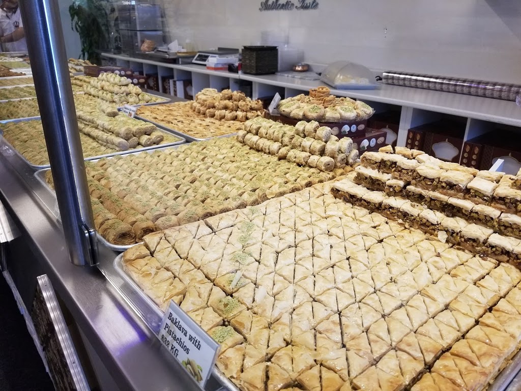 Crown Pastries | 2086 Lawrence Ave E, Scarborough, ON M1R 2Z5, Canada | Phone: (647) 351-2015