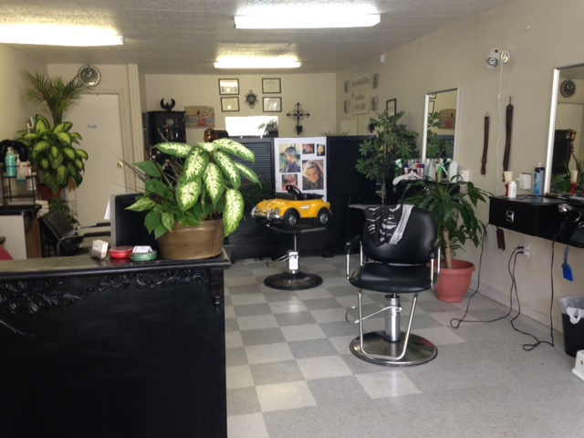 The Barber Shop | 149 Main St W, Shelburne, ON L9V 3K3, Canada | Phone: (519) 306-1010