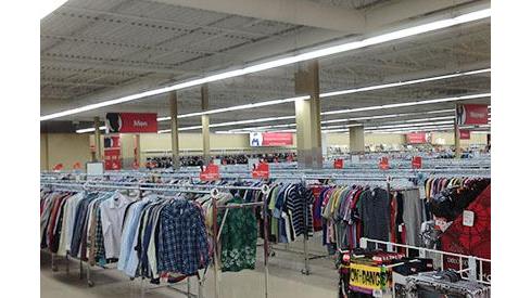 Value Village | 970 Nairn Ave, Winnipeg, MB R2L 0Y2, Canada | Phone: (204) 661-9045