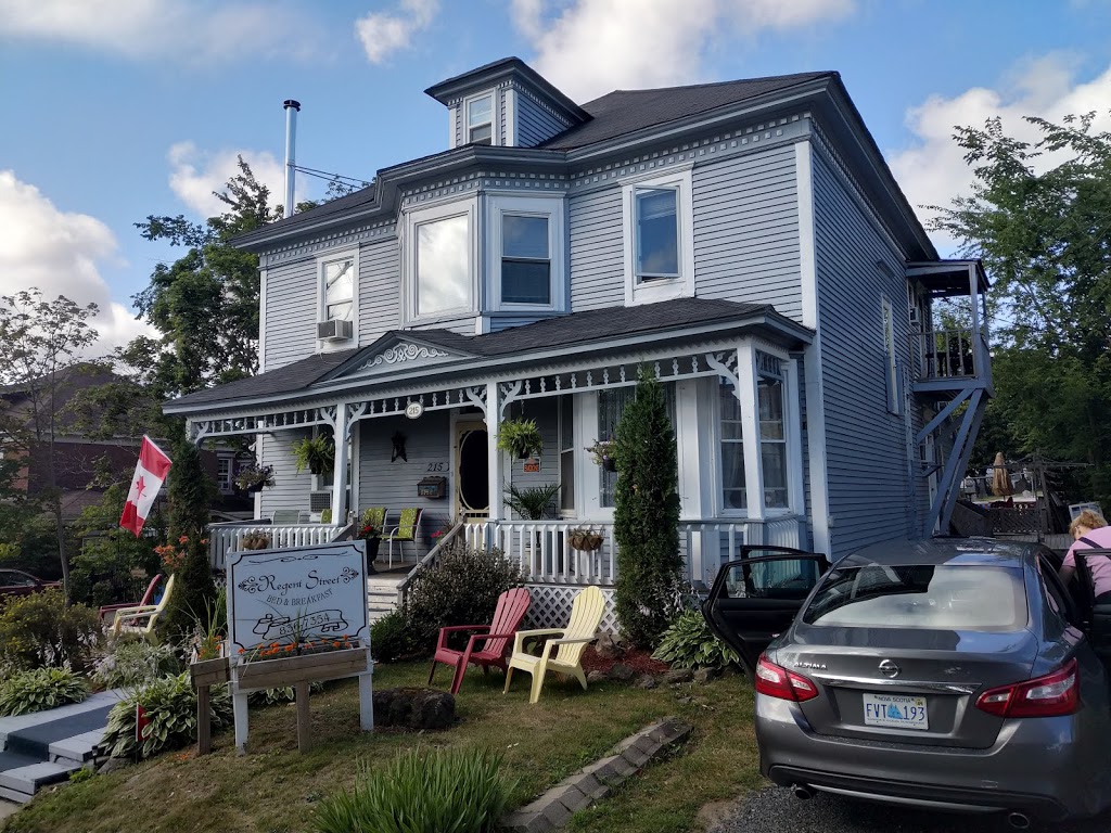 Regent Bed & Breakfast | 215 Regent St, Miramichi, NB E1V 2M9, Canada | Phone: (506) 836-7354