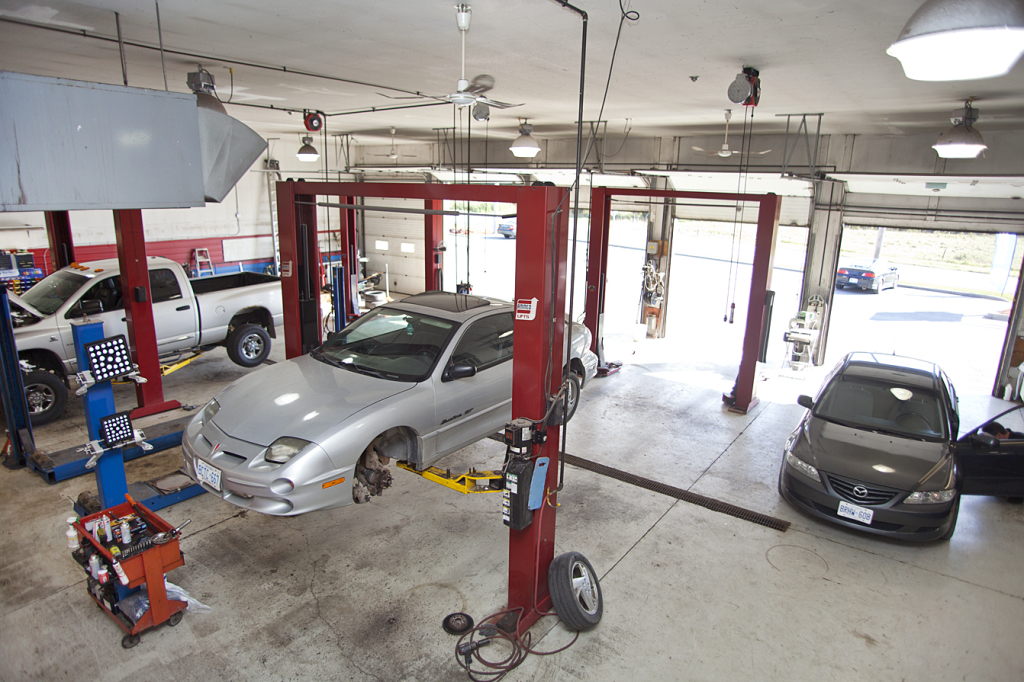 Car Medics Auto Repair | 1985 Perth Rd, Glenburnie, ON K0H 1S0, Canada | Phone: (613) 546-6766