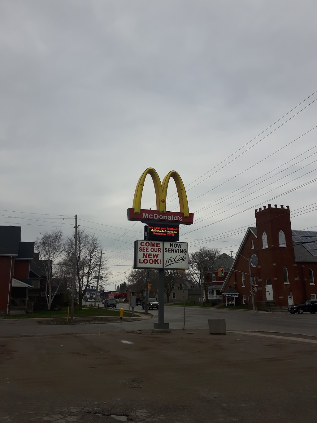 McDonalds | 24 Yonge St S, Elmvale, ON L0L 1P0, Canada | Phone: (705) 322-4444