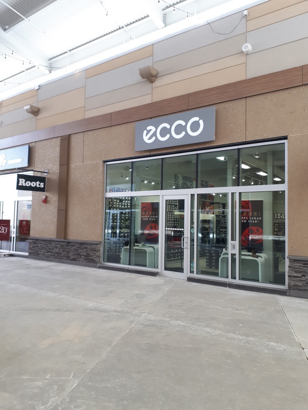 ECCO Shoes | 300 Taylor Rd, Niagara-on-the-Lake, ON L0S 1J0, Canada | Phone: (905) 685-3113