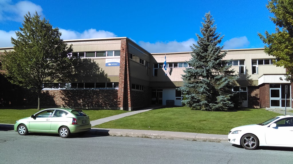 École Côte-Du-Nord | 15 Rue des Groseilliers, Gatineau, QC J8Z 1M4, Canada | Phone: (819) 771-9773
