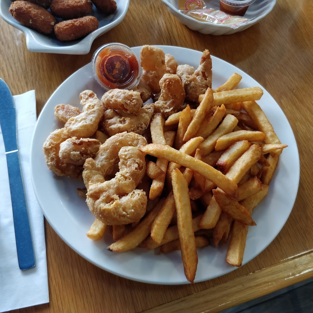 Applewood Fish and Chips | 1020 Burnhamthorpe Rd E, Mississauga, ON L4Y 2X6, Canada | Phone: (905) 277-4045