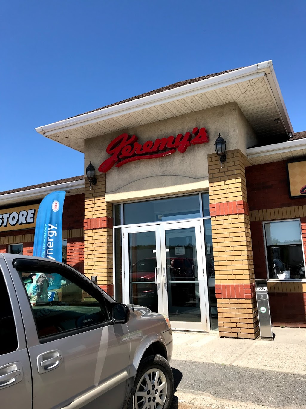 Jeremys Truck Stop | 220 Hwy 17, Nairn Centre, ON P0M 2L0, Canada | Phone: (705) 869-4100