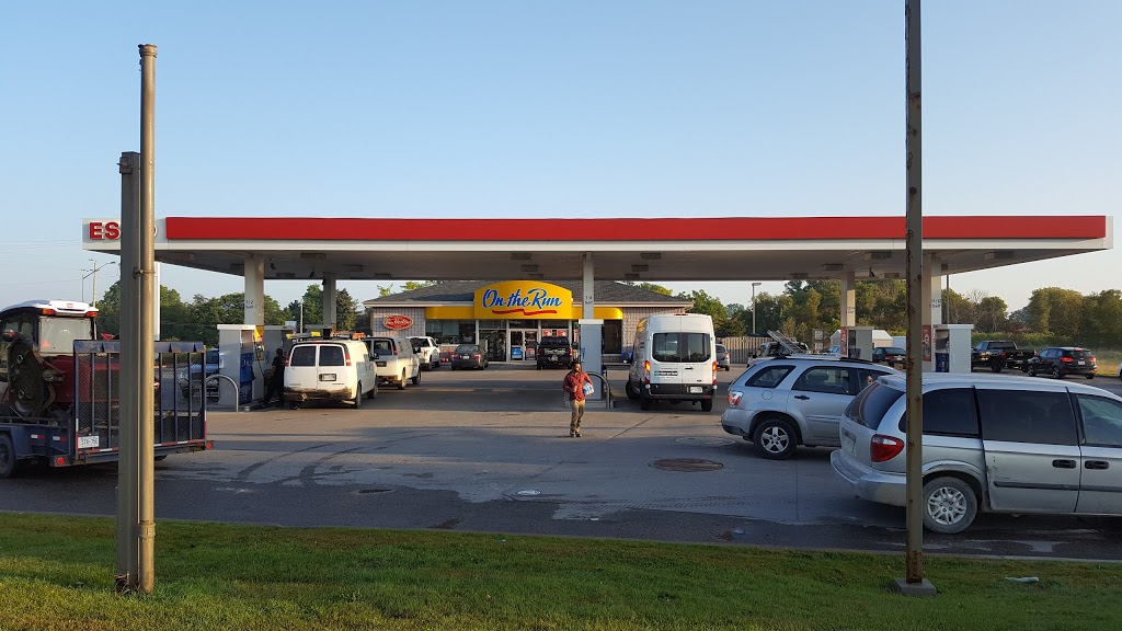 Esso | 18273 Leslie St, Sharon, ON L0G 1V0, Canada | Phone: (905) 853-8439