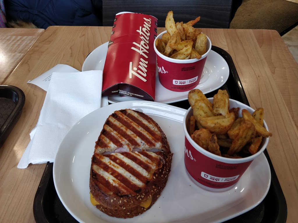 Tim Hortons | 6495 Rue Saint-Jacques, Montréal, QC H4B 1V1, Canada | Phone: (514) 369-7965