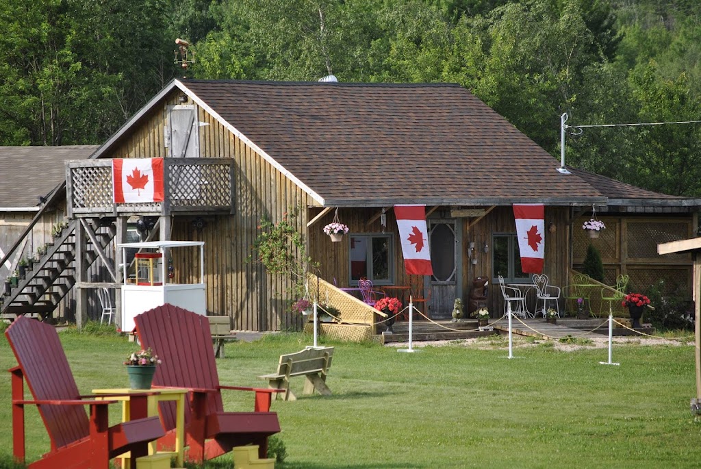 Beavercreek Winery & Cafe | 496 Carleton Rd, Lawrencetown, NS B0S 1M0, Canada | Phone: (902) 825-9463