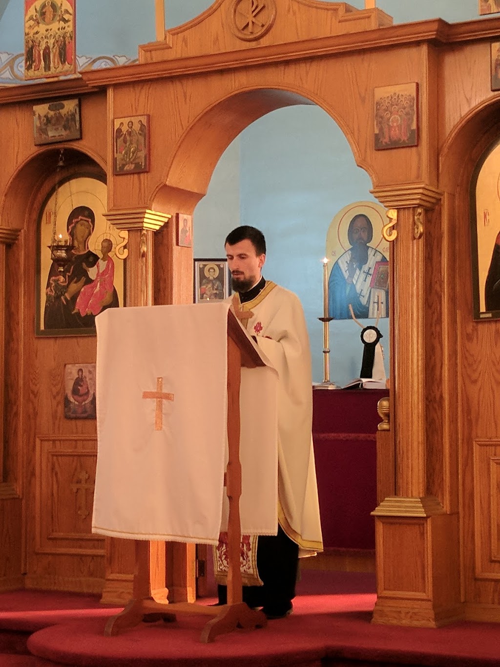 Saint Sava Serbian Orthodox Church | 580 Talbot Ave, Winnipeg, MB R2L 0R6, Canada | Phone: (204) 663-7235