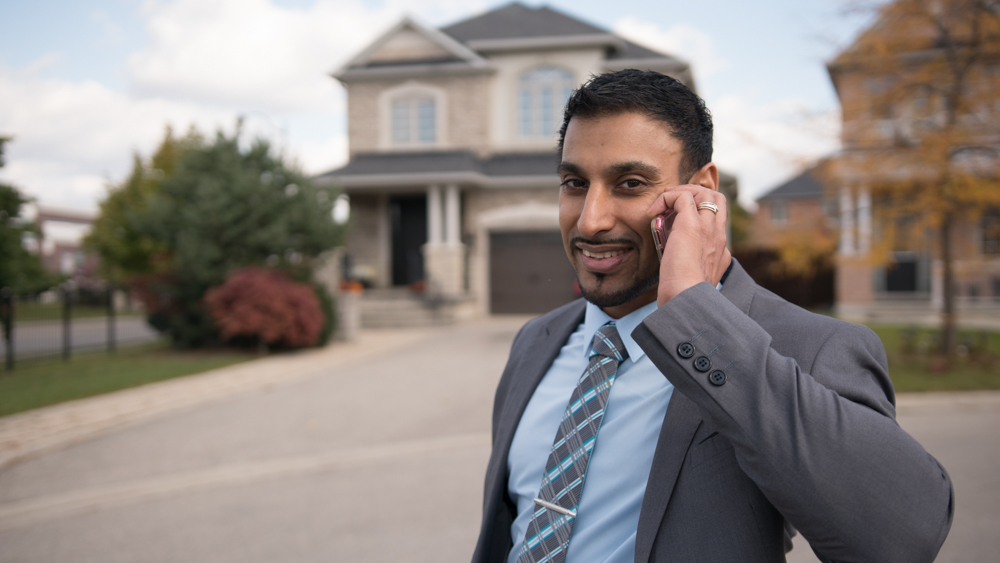 Brampton Mortgage Broker - Rumy Gill | 65 Braydon Blvd #3, Brampton, ON L6P 2S4, Canada | Phone: (416) 855-0545