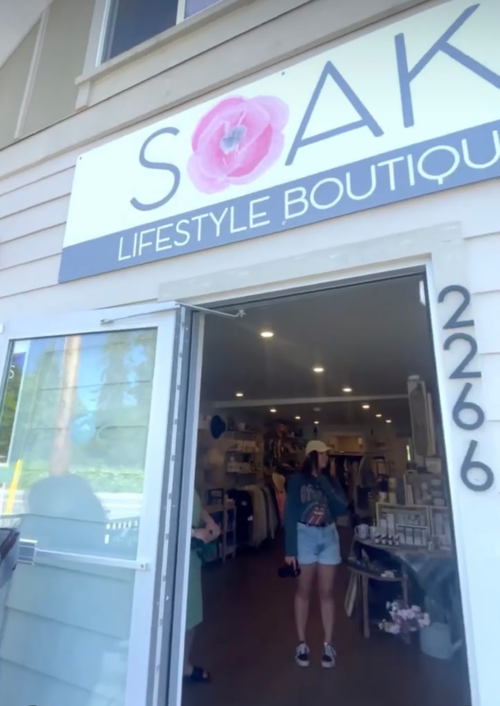 Soak Lifestyle Boutique | 2266 Alberni Hwy, Parksville, BC V0R 0C3, Canada | Phone: (250) 586-3433