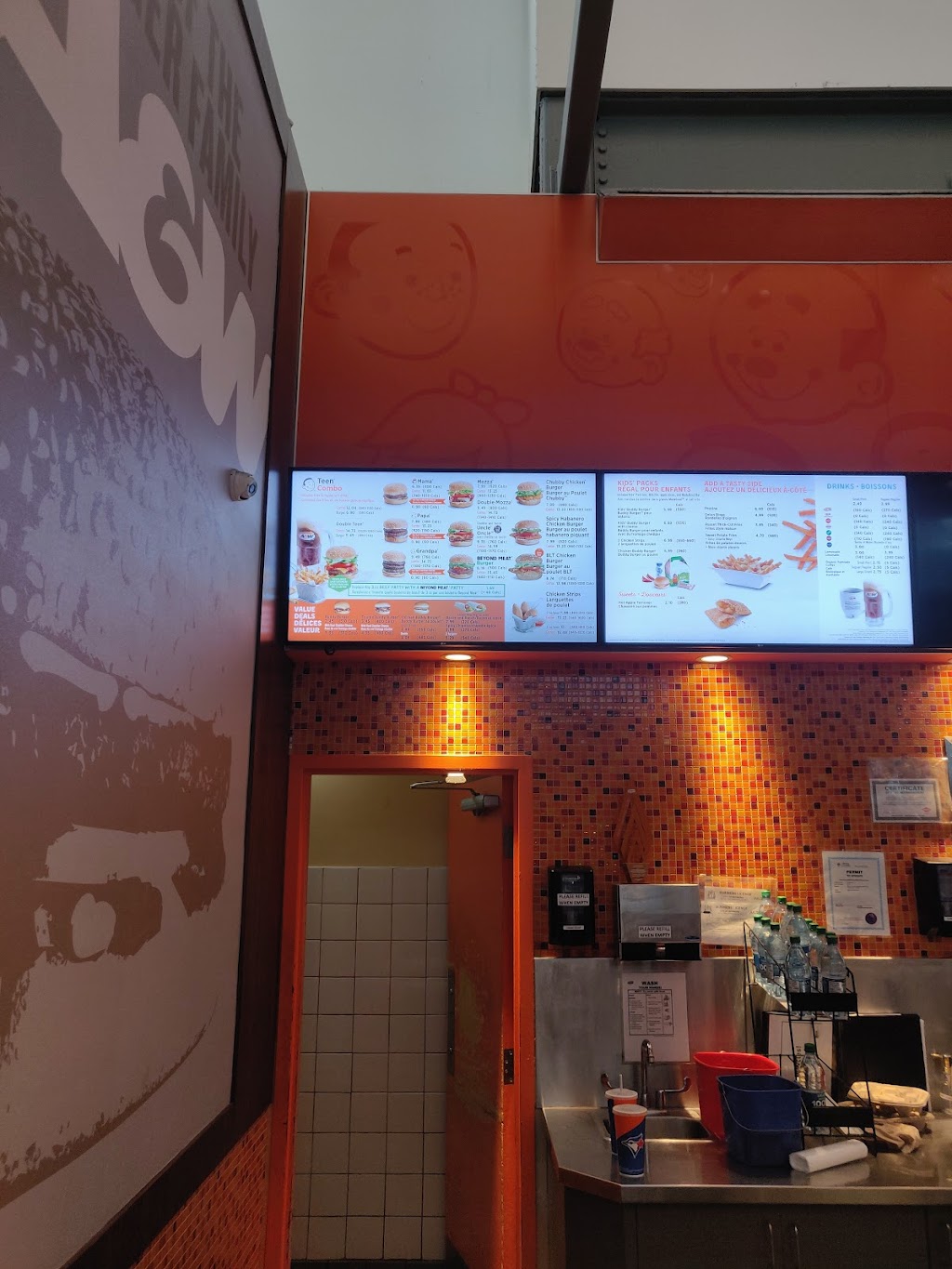 A&W Canada | 3211 Grant McConachie Way International Terminal - Post Security, Gate D67, Richmond, BC V7B 0A5, Canada | Phone: (604) 278-9344