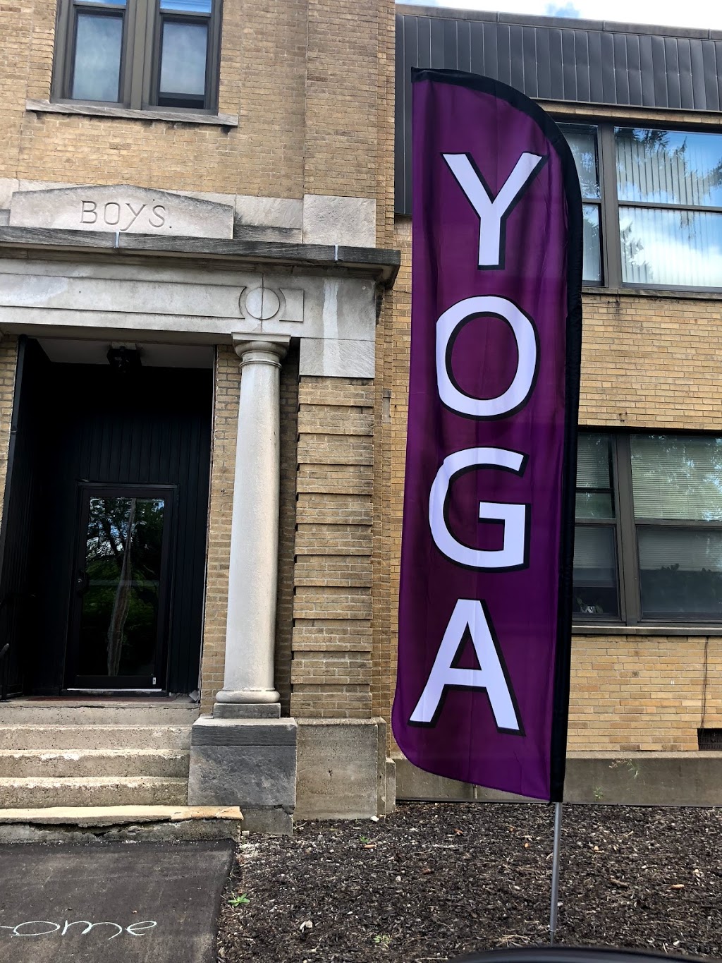 Center Yoga | 1333 Strad Ave, North Tonawanda, NY 14120, USA | Phone: (716) 695-1248