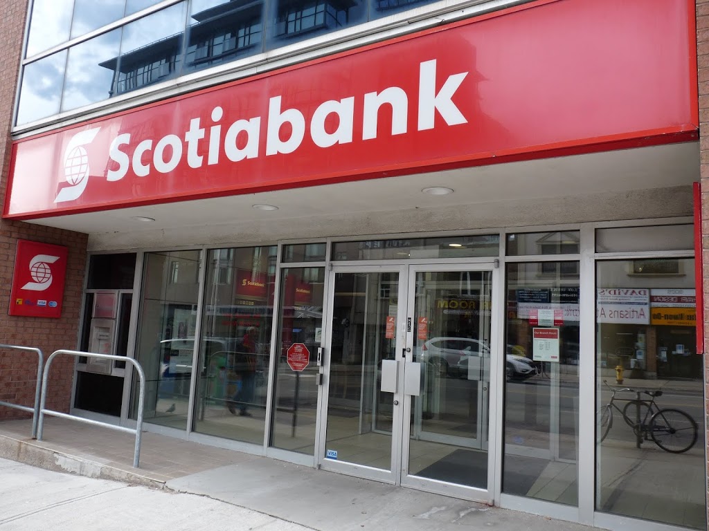 Scotiabank | 2072 Danforth Ave, Toronto, ON M4C 1J6, Canada | Phone: (416) 425-8444