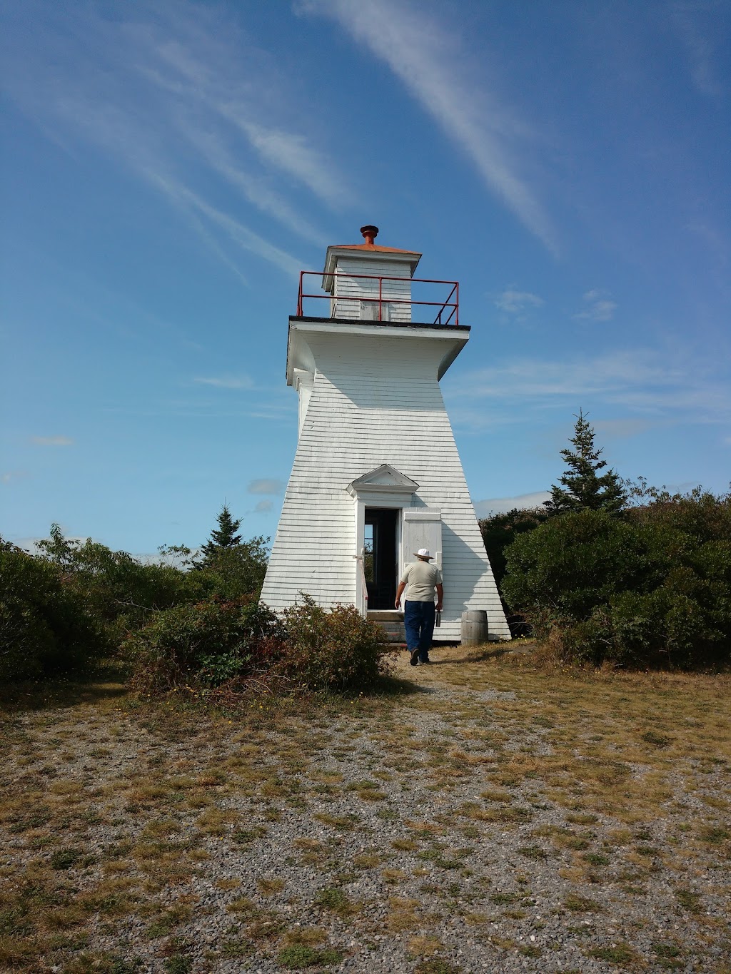 Abbotts Harbour Lighthouse | 2C0, 91 Old Church Rd, Lower West Pubnico, NS B0W 0A8, Canada | Phone: (902) 762-2530