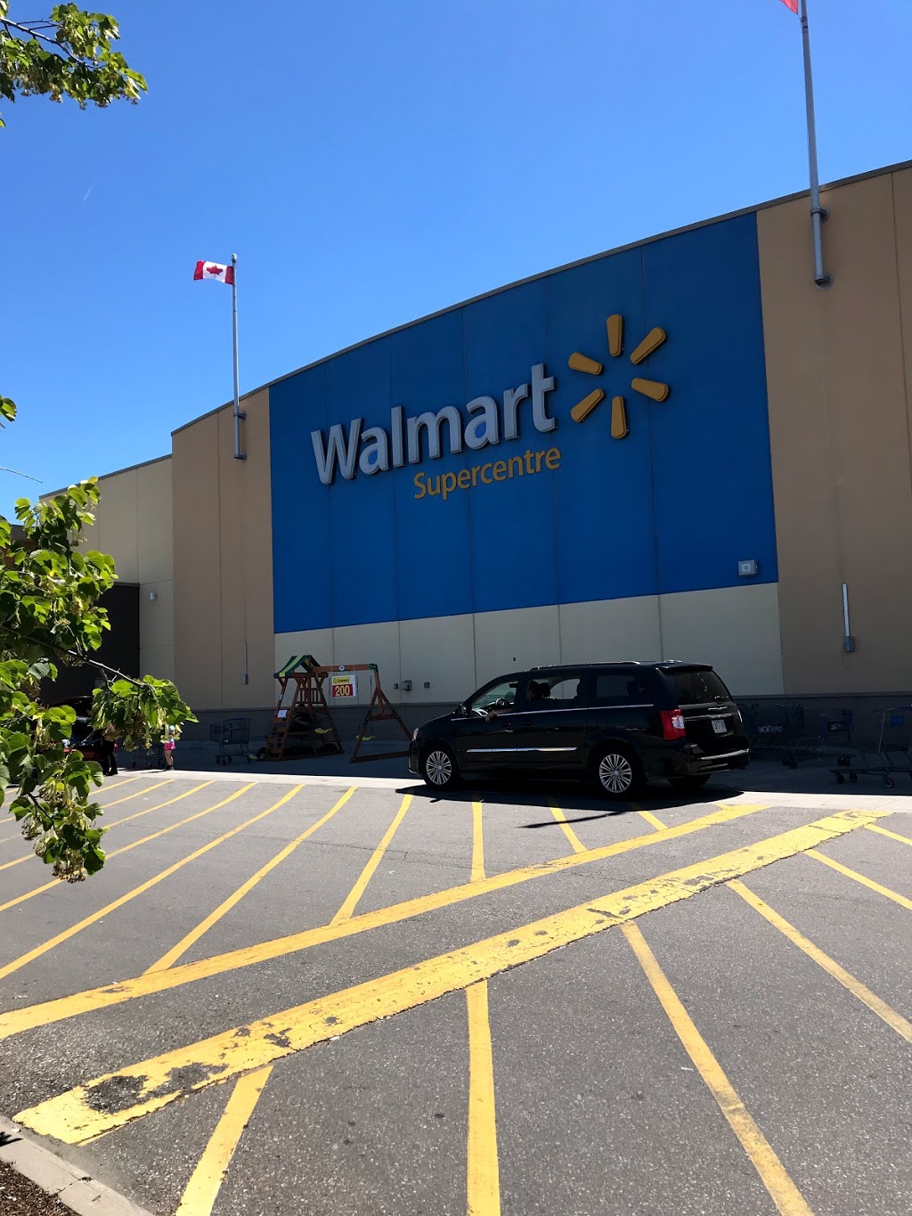 Walmart Stratford Supercentre | 920 Ontario St, Stratford, ON N5A 3K1, Canada | Phone: (519) 272-0995