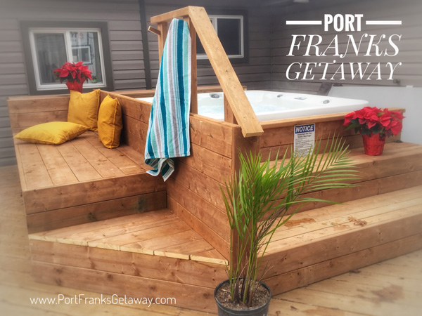 Port Franks Getaway - Golden Spa Suite | 7706 Clayton St #7702, Port Franks, ON N0M 2L0, Canada | Phone: (519) 312-8905