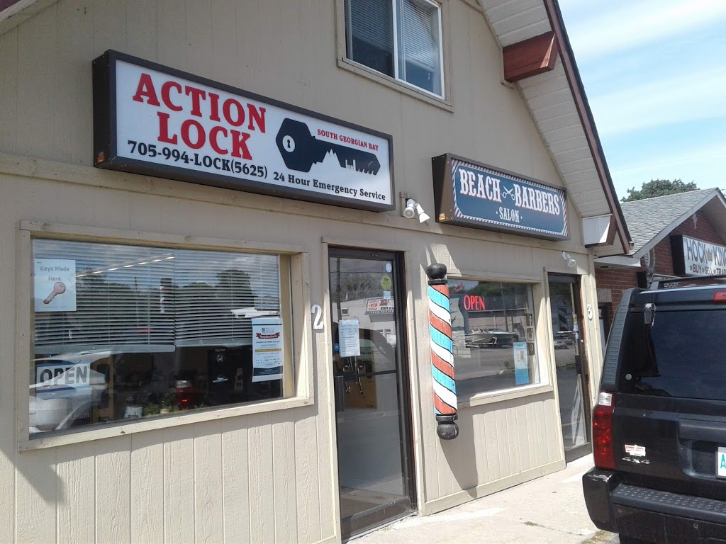 Beach Barbers salon | 1232 Mosley St #3, Wasaga Beach, ON L9Z 2C9, Canada | Phone: (705) 352-3224