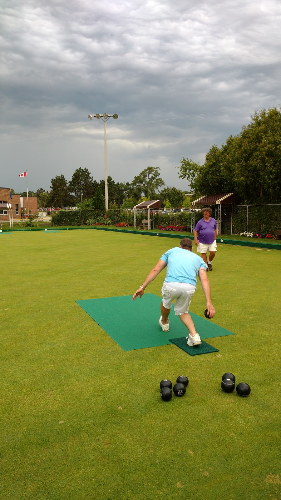 Burlington Lawn Bowling Club | 2275 New St, Burlington, ON L7R 1J4, Canada | Phone: (905) 333-5622