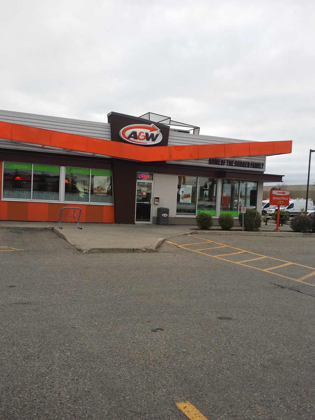 A&W Canada | 5325 72 Ave SE, Calgary, AB T2C 4X6, Canada | Phone: (403) 720-2515