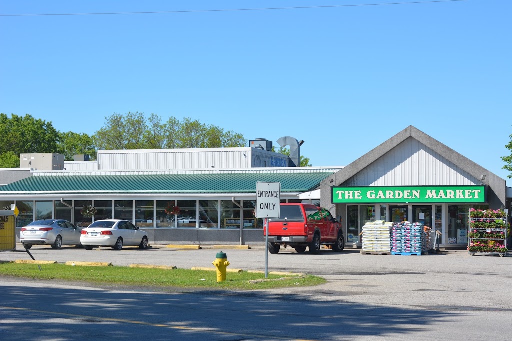 The Garden Market | 115 William St W, Smiths Falls, ON K7A 4T1, Canada | Phone: (613) 283-4821
