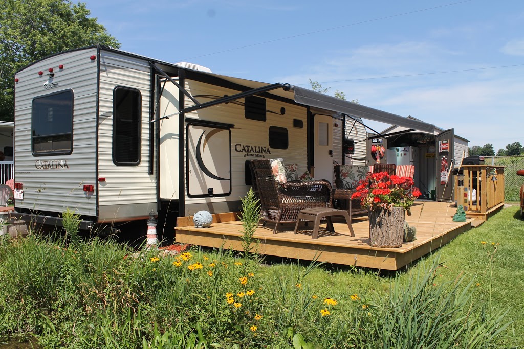 Country Gardens RV Park | 1335 Witmer Rd, Petersburg, ON N0B 2H0, Canada | Phone: (519) 696-3230