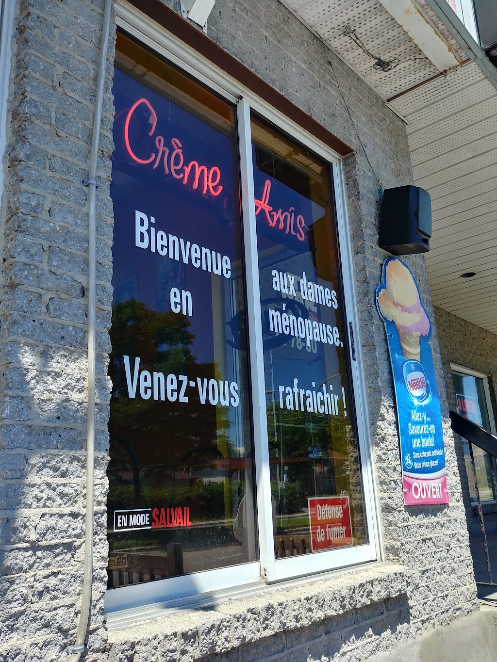 Crème Amis | 72 Bd de la Concorde E, Laval, QC H7G 2B7, Canada | Phone: (450) 669-7194