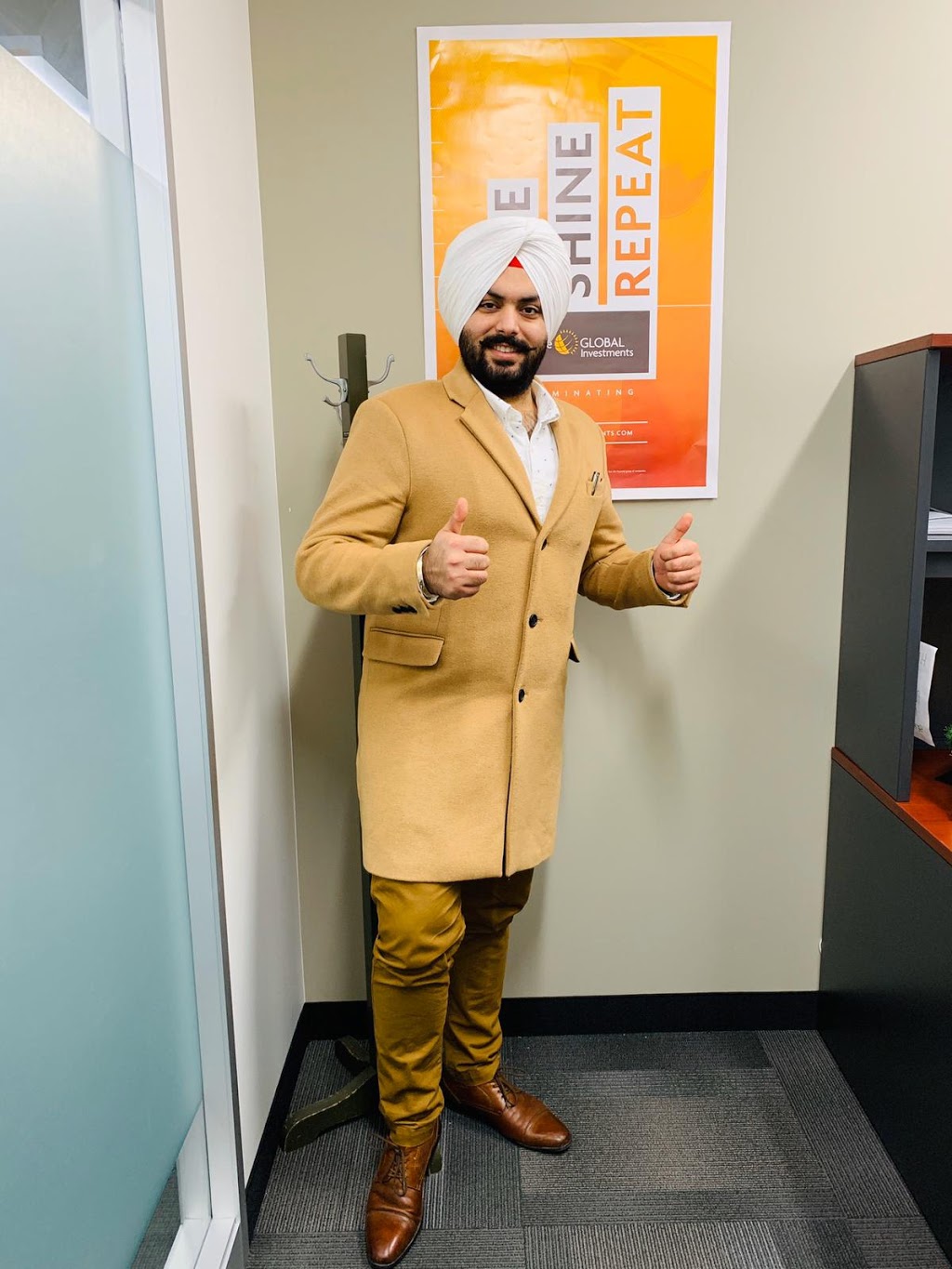 Sumeet Jabbal - Advisor at Sun Life Financial | 1 Gateway Blvd Suite 202, Brampton, ON L6T 0G3, Canada | Phone: (647) 606-9006