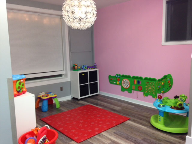 Nursery Des Minis Athlètes À Longueuil | 1085 Rue Sainte-Hélène, Longueuil, QC J4K 3R9, Canada | Phone: (450) 677-0000