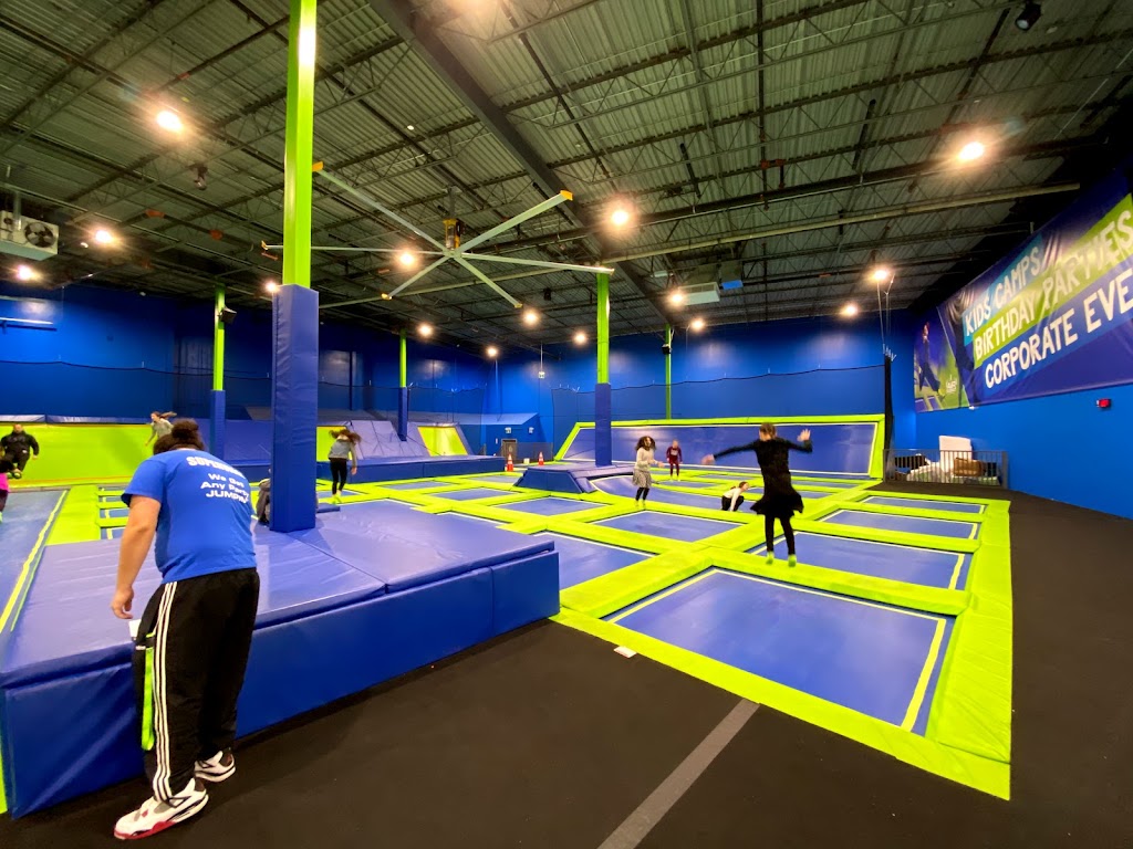 Air Riderz Adventure Park Vaughan | 570 Applewood Crescent #3, Concord, ON L4K 4B4, Canada | Phone: (905) 695-7011