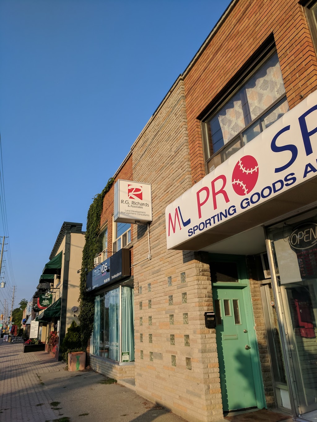 RG Richards & Associates | Port St E, 70 Port St E #404, Mississauga, ON L5G 4V8, Canada | Phone: (905) 606-2540