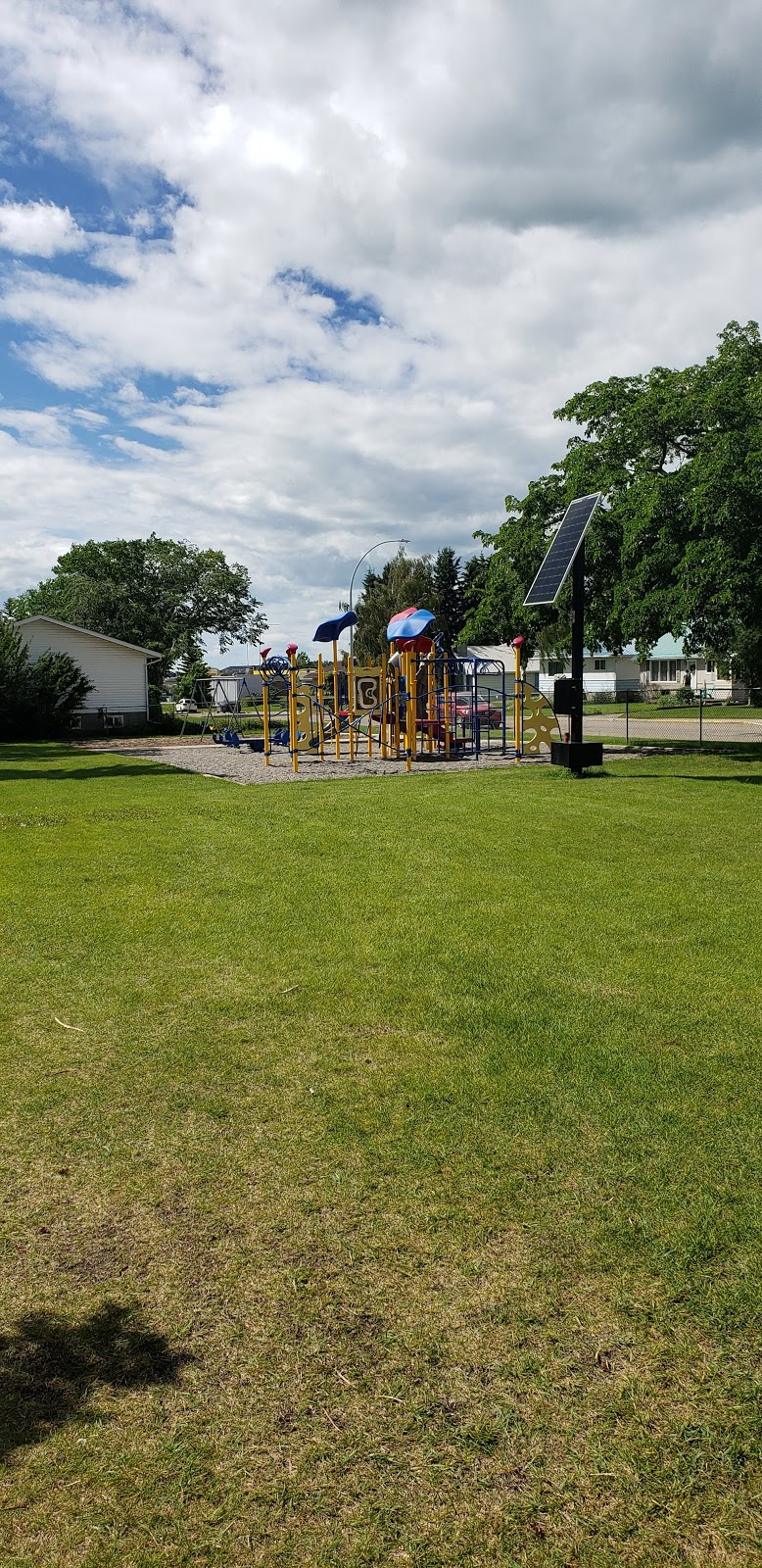 Ralph Maybank Memorial Park | 5601 50 St, Olds, AB T4H 1J1, Canada | Phone: (403) 507-4844