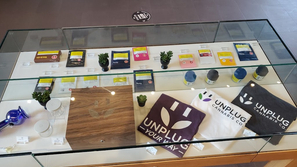 Unplug Cannabis Co. (Orléans) | 1375 Trim Rd Unit 3, Orléans, ON K4A 3P7, Canada | Phone: (613) 834-1420