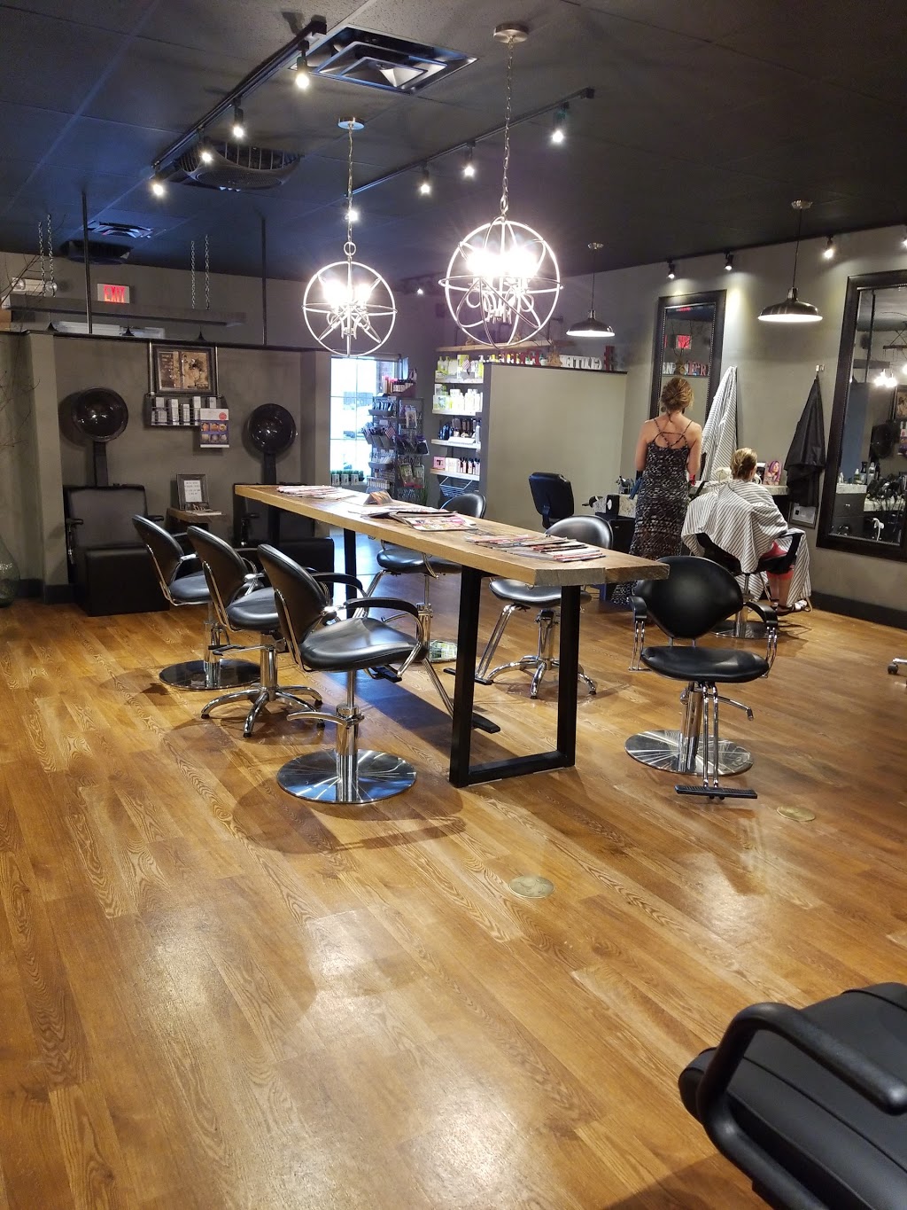 Iron Locks Hair Company | 6433 Dysinger Rd, Lockport, NY 14094, USA | Phone: (716) 433-8651