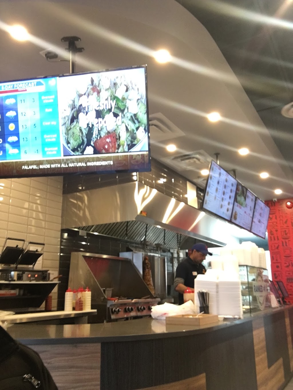 Osmows Shawarma | 3604 Major Mackenzie Rd, Unit 10, Vaughan, ON L6A 1S1, Canada | Phone: (289) 304-3055