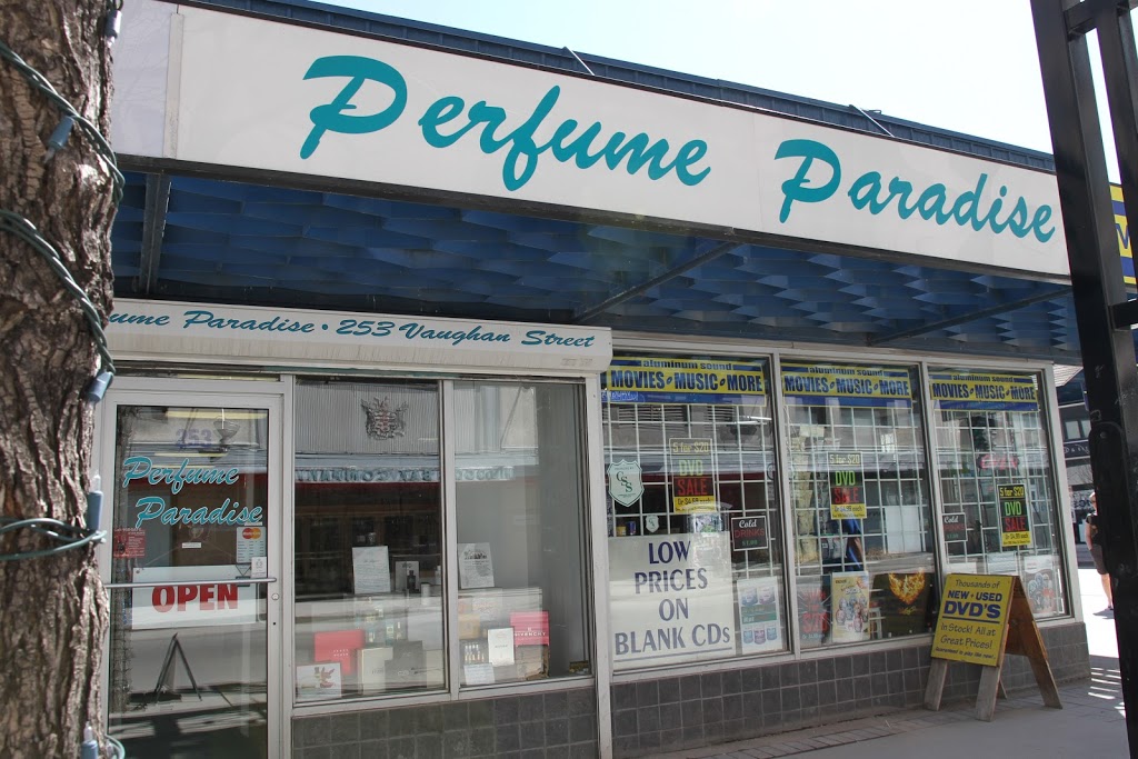 Perfume Paradise | 253 Vaughan St, Winnipeg, MB R3C 1T8, Canada | Phone: (204) 275-7493