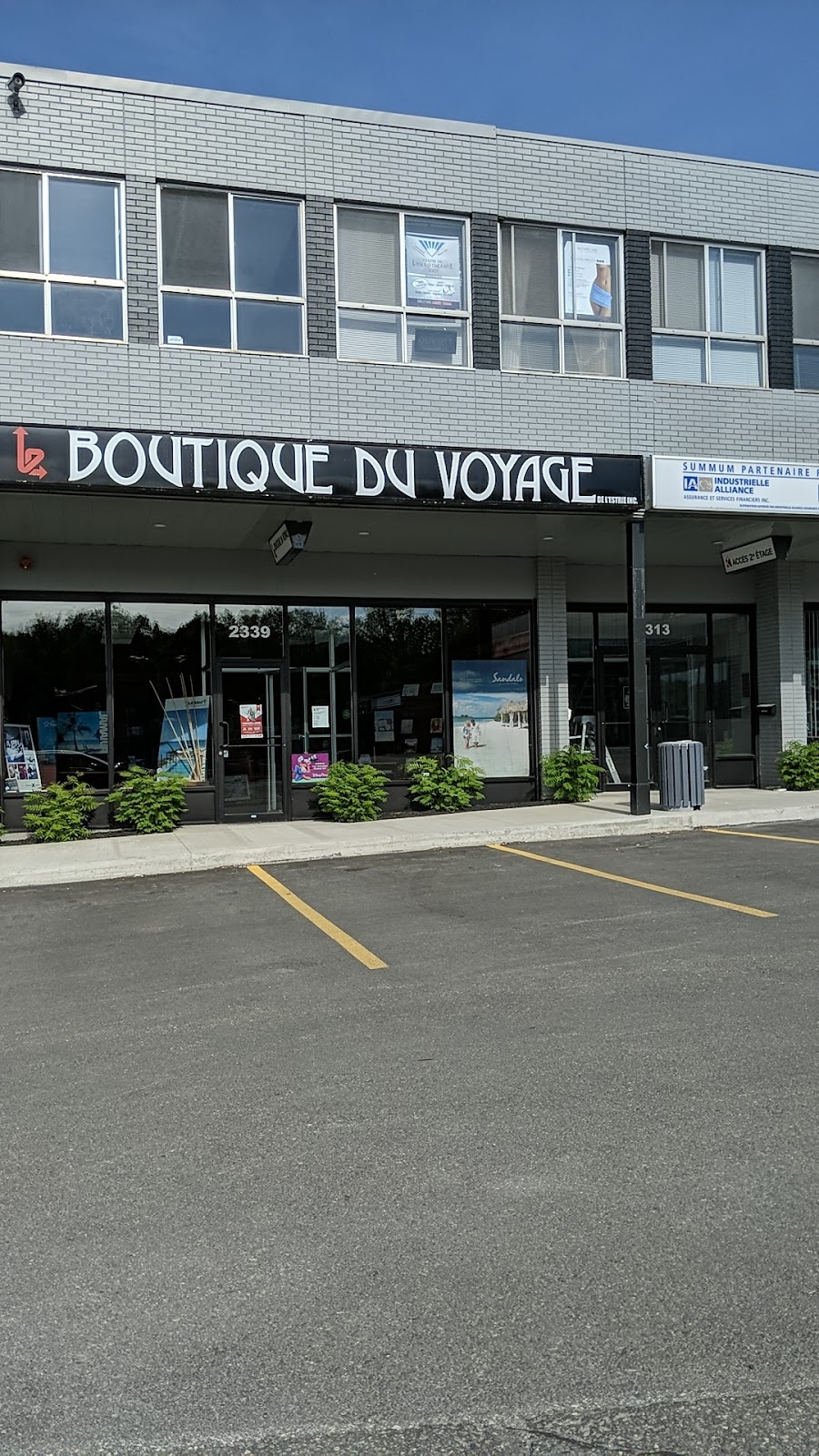 Boutique du Voyage | 4505 Boul Bourque, Sherbrooke, QC J1N 3B9, Canada | Phone: (819) 563-7343