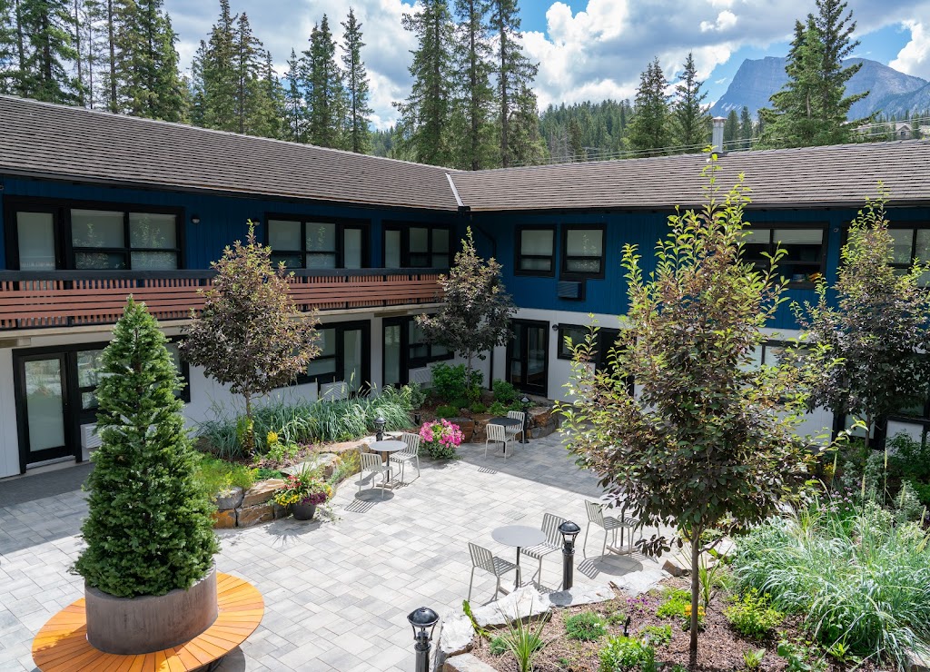 The Dorothy Motel | 250 Marmot Crescent, Banff, AB T1L 1H8, Canada | Phone: (403) 762-3386