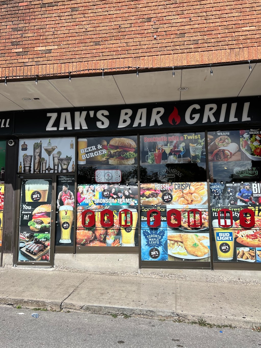 Zaks Bar and Grill | 790 Military Trail, Scarborough, ON M1E 4P7, Canada | Phone: (416) 281-6959