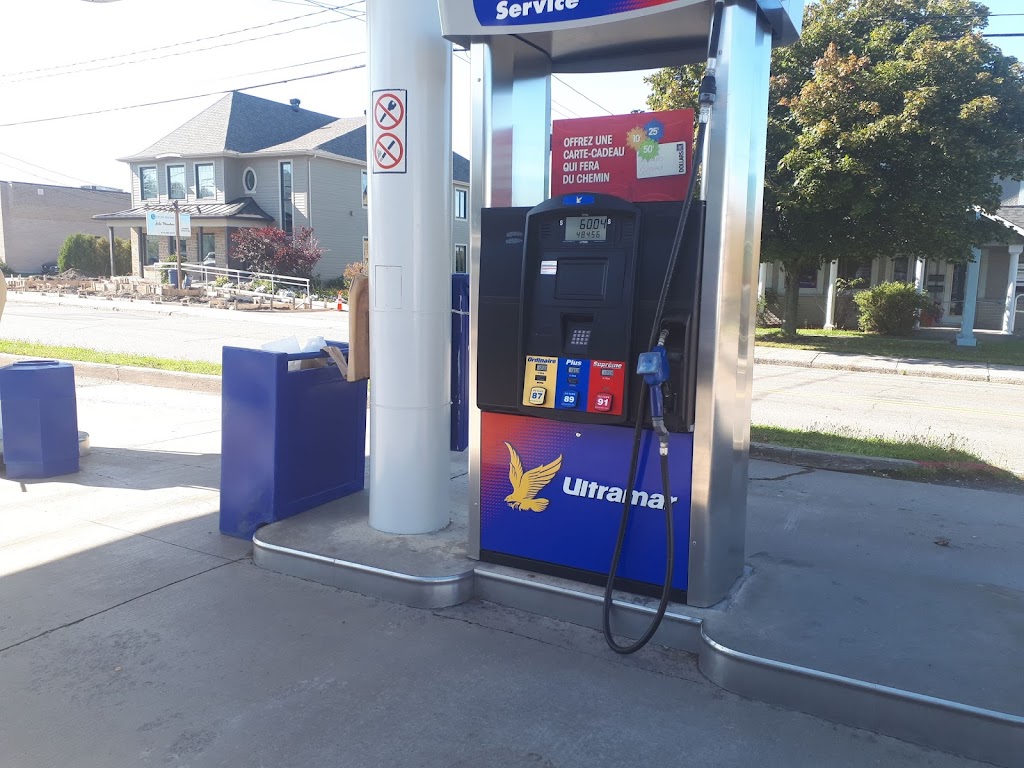 Ultramar | 159 Rue Fraser, Rivière-du-Loup, QC G5R 1E1, Canada | Phone: (418) 867-4534