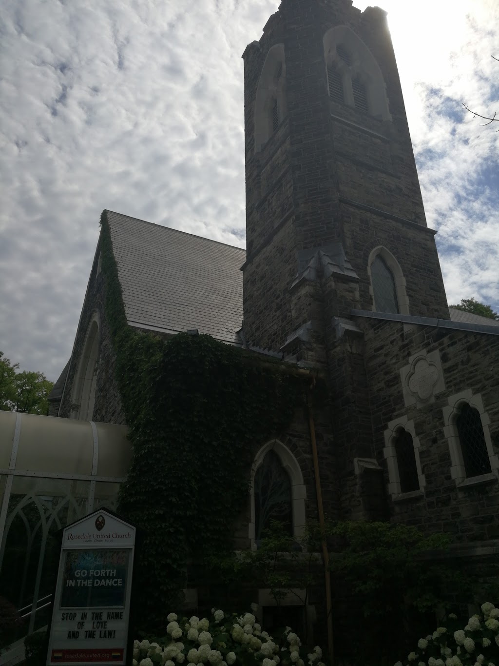 Rosedale United Church | 159 Roxborough Dr, Toronto, ON M4W 1X7, Canada | Phone: (416) 924-0725