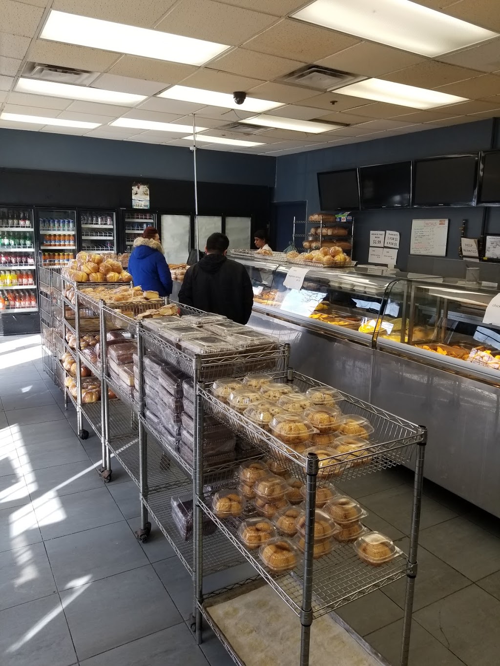 Quality Bread Bakery | 1221 Markham Rd, Scarborough, ON M1H 3E2, Canada | Phone: (416) 431-9829