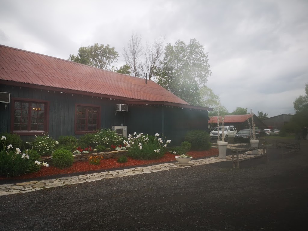 Les Bergeries de lAcadie | 350 Chemin du Grand-Pré, Saint-Jean-sur-Richelieu, QC J2Y 1E3, Canada | Phone: (450) 347-5274